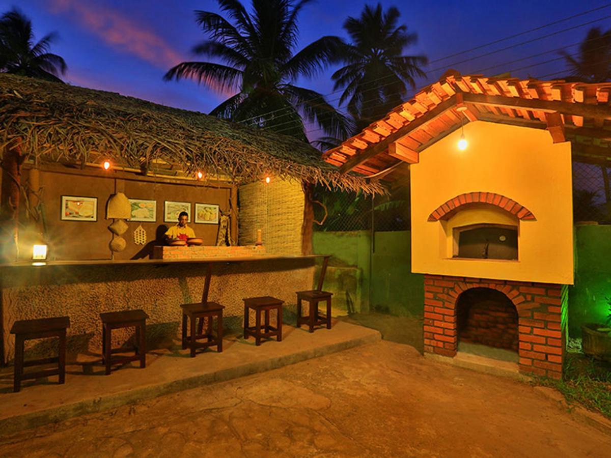 Hotel Emel Boutique Negombo Exterior foto