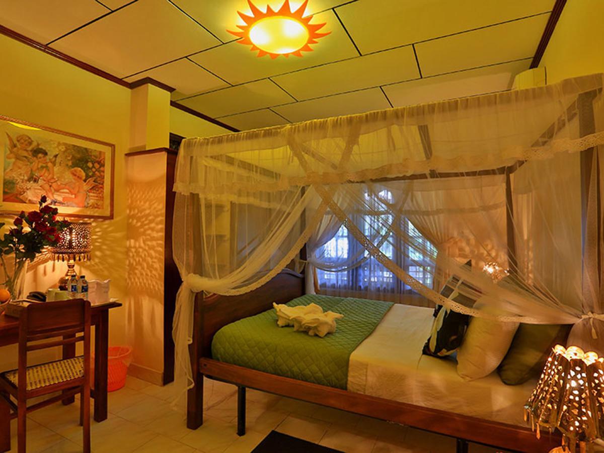 Hotel Emel Boutique Negombo Exterior foto