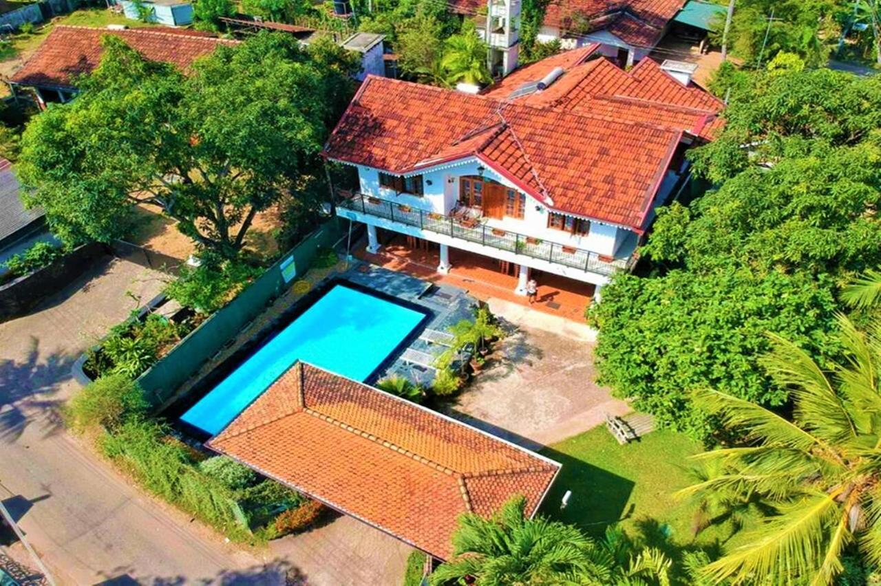 Hotel Emel Boutique Negombo Exterior foto